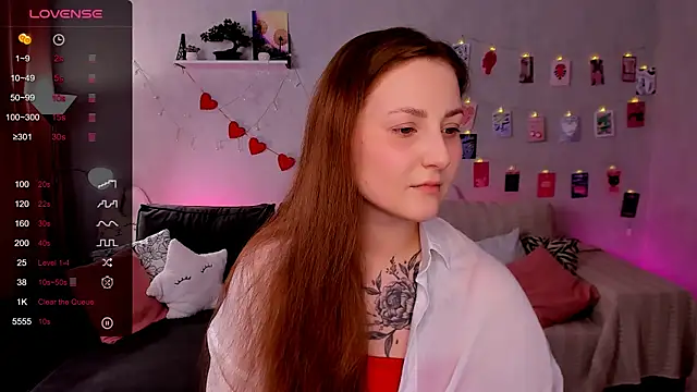 velvet cherry  online show from 03/07/26, 08:44