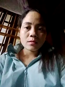 Snapshot of bela-hayes chatting on 11/28/25, 12:57 bela-hayes online show from 11/28/25, 12:57