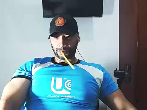 musclehetero online show from 12/16/25, 12:37