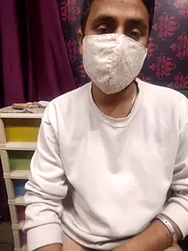 Snapshot of Cute_Lucky chatting on 12/03/25, 09:13 Cute Lucky online show from 12/03/25, 09:13