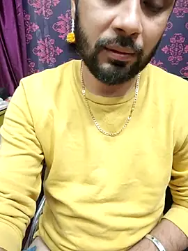 Snapshot of Cute_Lucky chatting on 12/15/25, 10:41 Cute Lucky online show from 12/15/25, 10:41