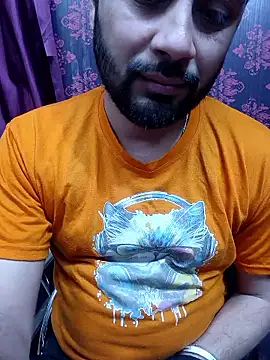 Snapshot of Cute_Lucky chatting on 01/18/26, 11:47 Cute Lucky online show from 01/18/26, 11:47