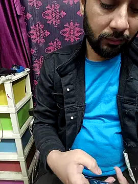 Snapshot of Cute_Lucky chatting on 02/02/26, 04:06 Cute Lucky online show from 02/02/26, 04:06