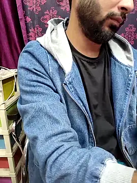 Snapshot of Cute_Lucky chatting on 02/04/26, 03:18 Cute Lucky online show from 02/04/26, 03:18