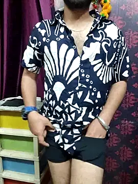 Snapshot of Cute_Lucky chatting on 03/05/26, 06:15 Cute Lucky online show from 03/05/26, 06:15