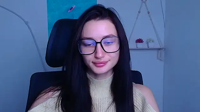 Snapshot of Stella_XO chatting on 12/16/25, 06:29 Stella XO online show from 12/16/25, 06:29