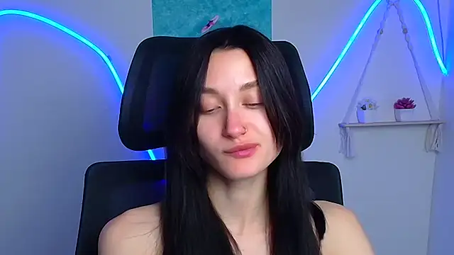 Stella XO online show from 04/28/26, 11:15