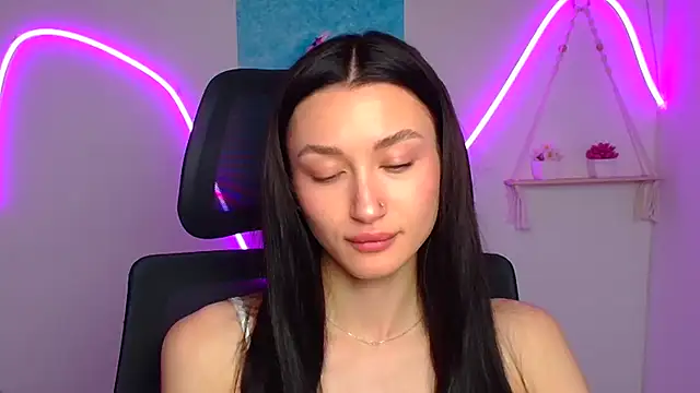 Stella XO online show from 05/06/26, 05:46