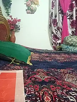 Snapshot of Sonia_baby1 chatting on 04/05/26, 06:49 Sonia baby1 online show from 04/05/26, 06:49