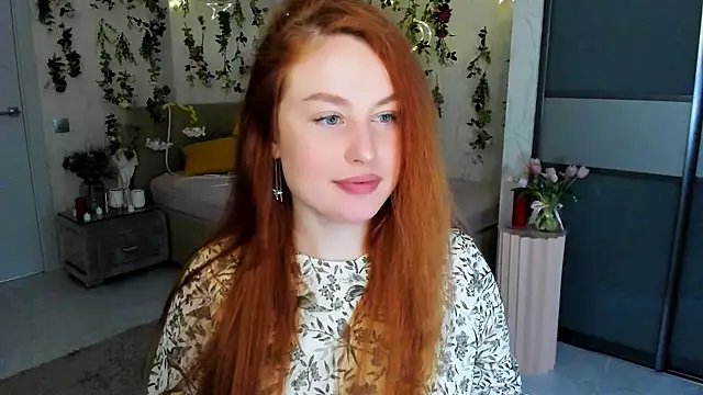 AirySilhouette online show from 06/14/26, 11:01