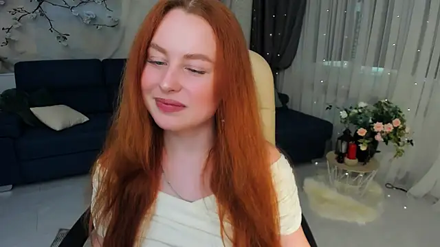 AirySilhouette online show from 06/16/26, 04:09