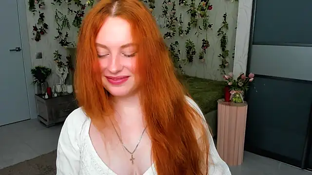 AirySilhouette online show from 06/19/26, 04:11