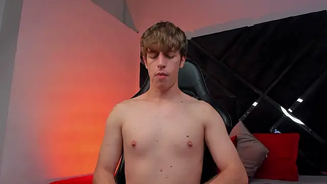 Snapshot of Ostin_Saints chatting on 03/01/26, 06:54 Ostin Saints online show from 03/01/26, 06:54