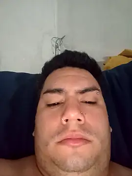 Snapshot of MLis27664@xh chatting on 11/19/25, 01:55 MLis27664xh online show from 11/19/25, 01:55