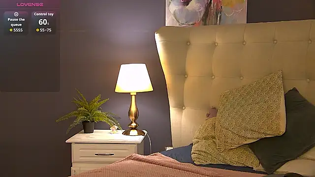 Snapshot of SeniGrandee chatting on 02/03/26, 08:25 SeniGrandee online show from 02/03/26, 08:25