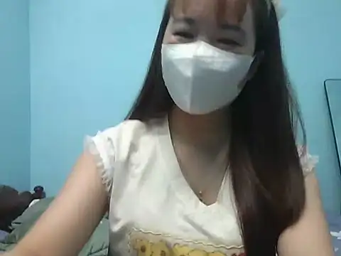 Snapshot of LinhChi09 chatting on 06/11/26, 12:19 LinhChi09 online show from 06/11/26, 12:19
