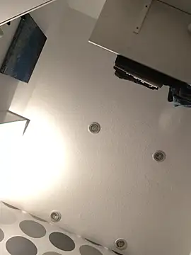 Spielzeugtwink online show from 05/08/26, 10:26