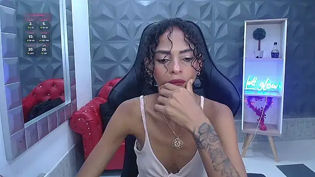 becky lynch 102 online show from 03/10/26, 12:54