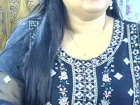 Snapshot of Natasha_pihu chatting on 04/17/26, 03:04 Natasha pihu online show from 04/17/26, 03:04