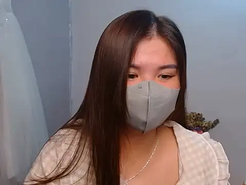 Snapshot of SUSU_chubby chatting on 11/20/25, 05:45 SUSU chubby online show from 11/20/25, 05:45