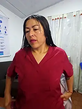 JustSamantha  online show from 04/26/26, 10:46