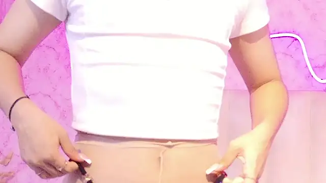 Atenea Mendoza online show from 03/04/26, 07:20