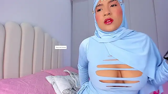 Amira-Zahra online show from 05/08/26, 10:26