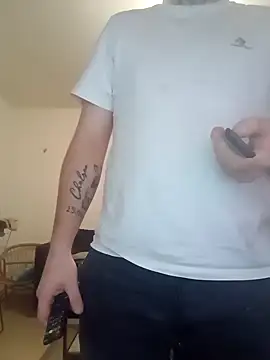 Snapshot of CoupleGoat chatting on 02/21/26, 02:23 CoupleGoat online show from 02/21/26, 02:23