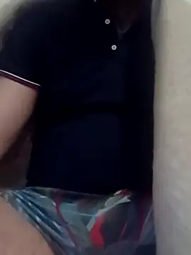 Snapshot of CoupleGoat chatting on 03/07/26, 01:24 CoupleGoat online show from 03/07/26, 01:24