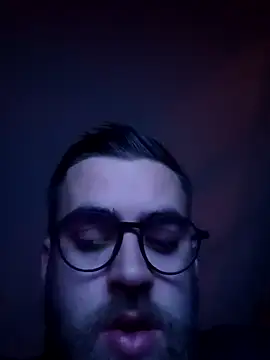 Snapshot of CoupleGoat chatting on 04/01/26, 10:18 CoupleGoat online show from 04/01/26, 10:18