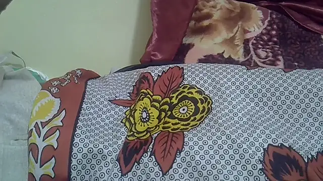 Snapshot of beautyfultits chatting on 02/06/26, 08:12 beautyfultits online show from 02/06/26, 08:12