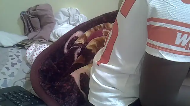 Snapshot of beautyfultits chatting on 03/01/26, 06:59 beautyfultits online show from 03/01/26, 06:59