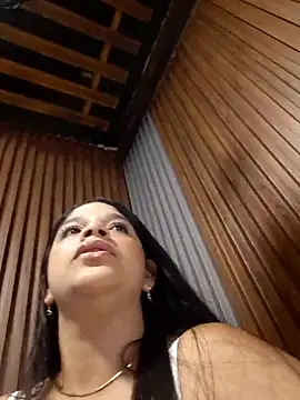 Layla-daring online show from 06/09/26, 05:57