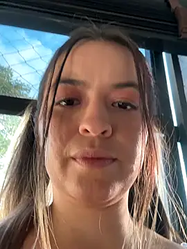 Snapshot of Little__Danni1 chatting on 12/14/25, 10:03 Little Danni1 online show from 12/14/25, 10:03