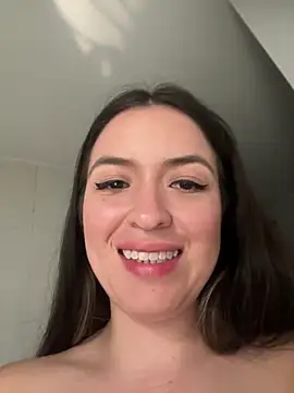 Little  Danni1 online show from 06/25/26, 03:50