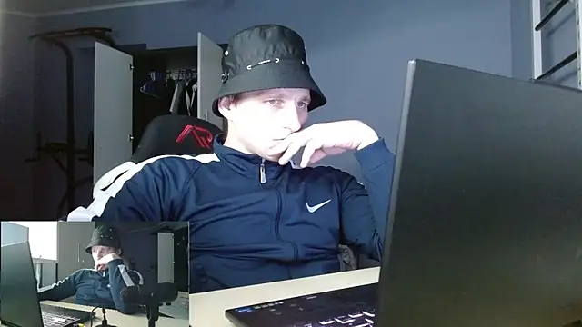 Poliglotjoe1 online show from 02/05/26, 07:40