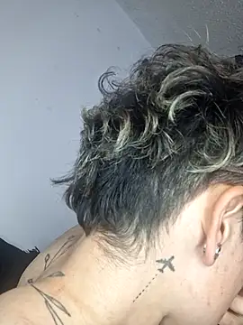 Snapshot of megan_NL chatting on 12/05/25, 05:16 megan NL online show from 12/05/25, 05:16