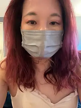 Snapshot of nana_na425 chatting on 02/04/26, 12:49 nana na425 online show from 02/04/26, 12:49