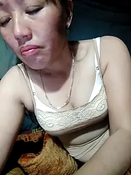 Snapshot of Jelly-squirt chatting on 12/15/25, 01:26 Jelly-squirt online show from 12/15/25, 01:26