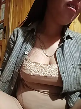 Snapshot of Jelly-squirt chatting on 05/18/26, 11:21 Jelly-squirt online show from 05/18/26, 11:21