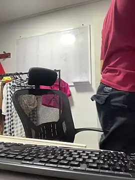 charlie bass online show from 11/25/25, 06:02