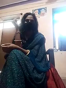 Snapshot of Yt_kinjal chatting on 11/21/25, 08:46 Yt kinjal online show from 11/21/25, 08:46