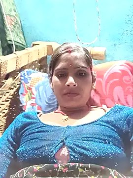 Snapshot of Rt_kinjal chatting on 11/26/25, 03:24 Rt kinjal online show from 11/26/25, 03:24