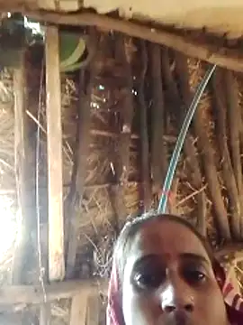 Snapshot of Xxx_suhana chatting on 11/26/25, 03:40 Xxx suhana online show from 11/26/25, 03:40