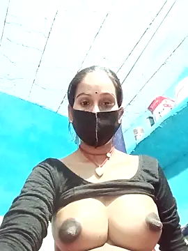 Snapshot of Nandani-758 chatting on 03/08/26, 09:57 Nandani-758 online show from 03/08/26, 09:57