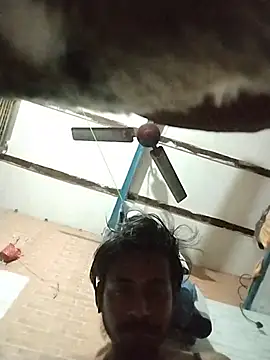 Snapshot of Poojadick chatting on 11/22/25, 08:19 Poojadick online show from 11/22/25, 08:19