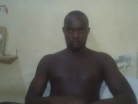 Snapshot of UsTwo_ chatting on 11/25/25, 09:04 UsTwo online show from 11/25/25, 09:04