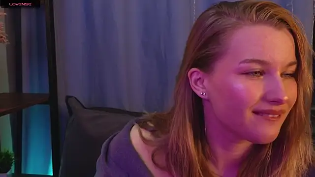 ImiMonroe online show from 05/02/26, 04:28