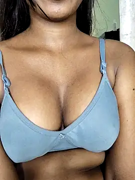 Simran 0011 online show from 04/29/26, 03:05