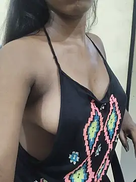 Simran 0011 online show from 06/15/26, 04:20